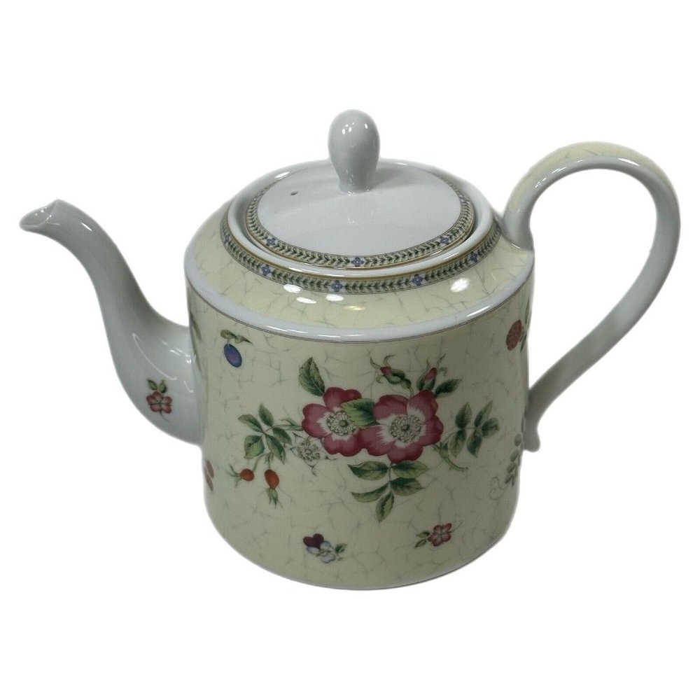 VTG WEDGWOOD FLEUR BONE CHINA TEAPOT LID 1997  DISCONTINUED RED GREEN CREAM